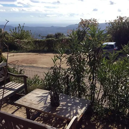 Prázdninový dům Maison A Tigliola